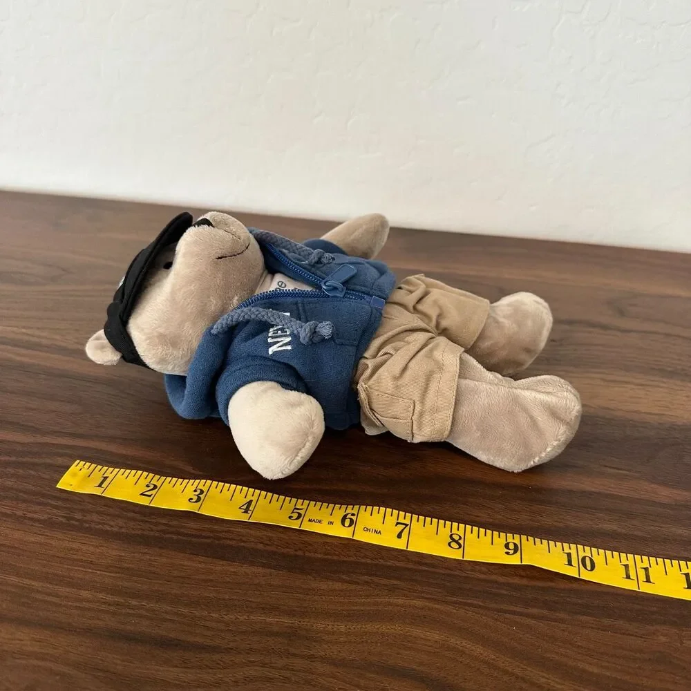 Starbucks New York Bearista Bear 10